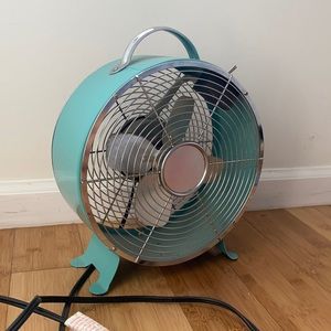 Small table fan vintage